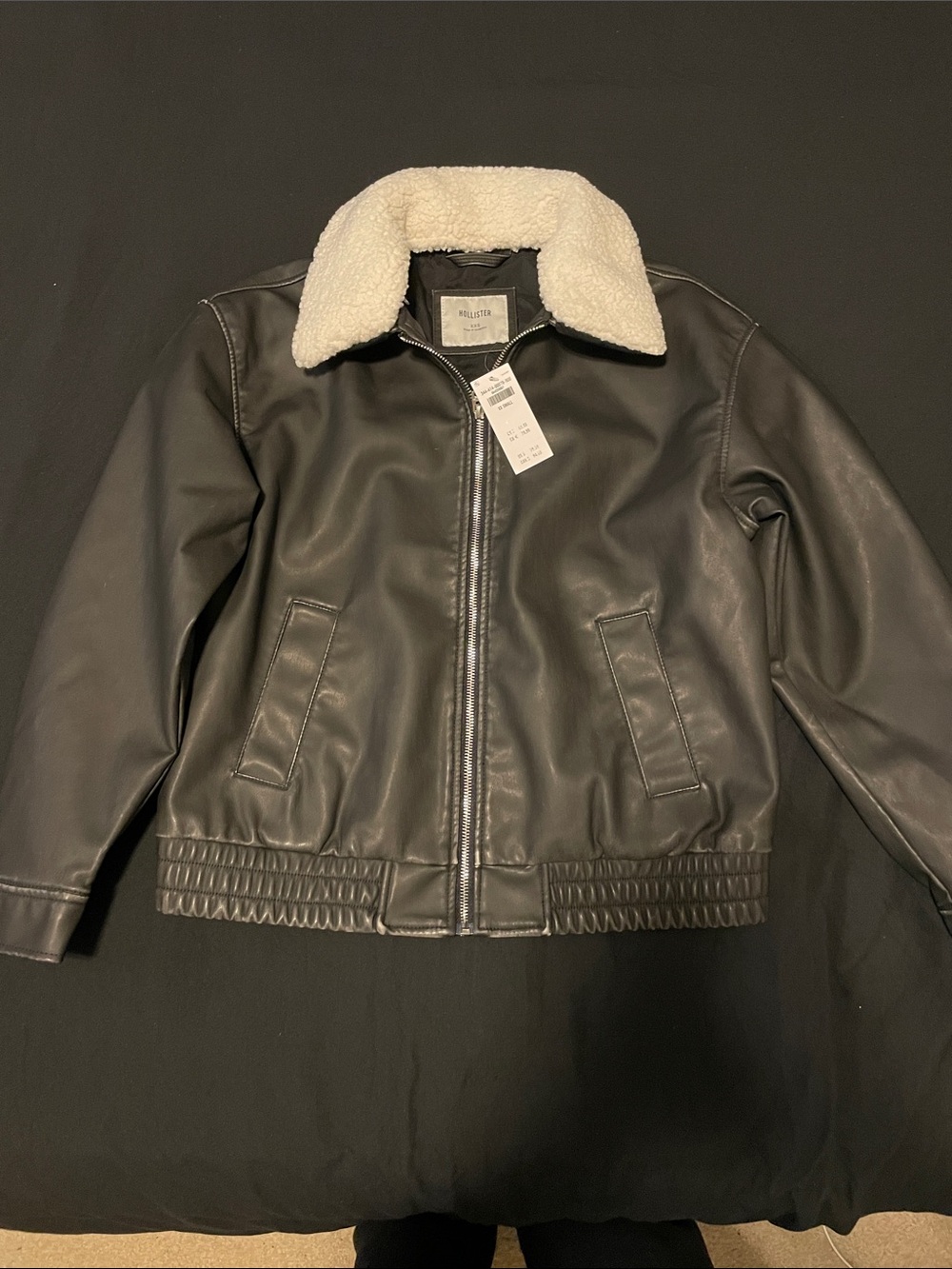 Black leather jacket - Picture 1 of 3